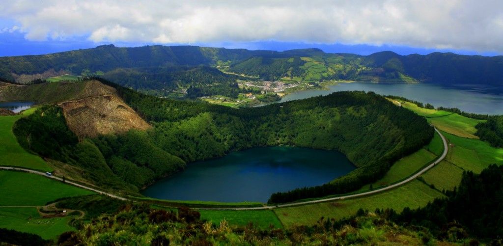 Lagoa de Santiago - Sao Miguel, portugal